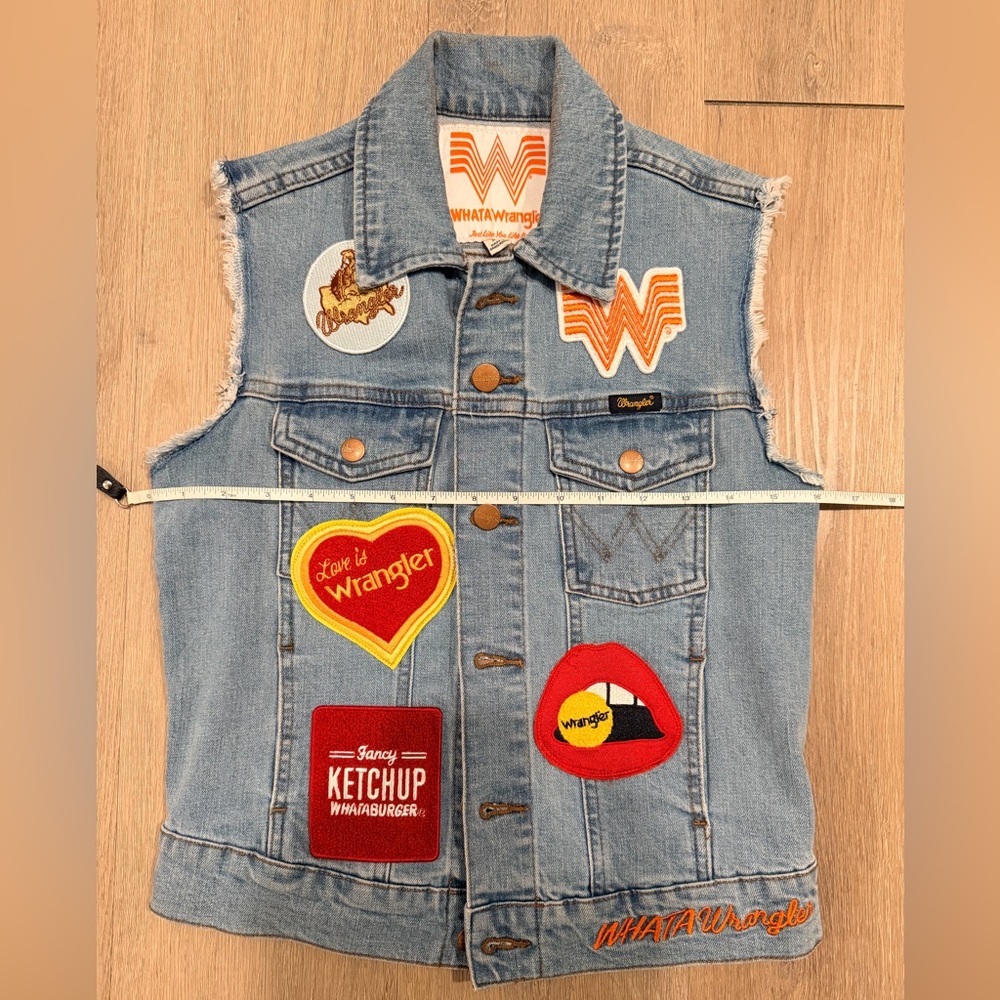 WRANGLER X WHATABURGER WOMEN'S CUT-OFF VEST - Picture 9 of 10